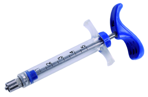 5 ml K-Type Plastic Veterinary Syringe with a transparent barrel