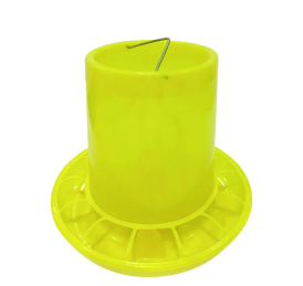 Plastic Poultry Feeder, 1–8 kg Options