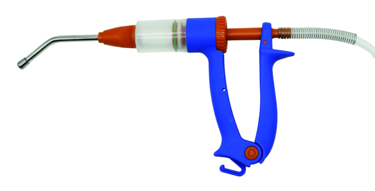 Self-Filling Veterinary Drencher, 20–75 ml Options
