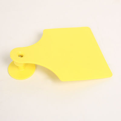 Fan-shaped pig ear tag side view
