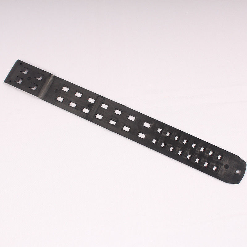 Pedometer strap adjustment layout