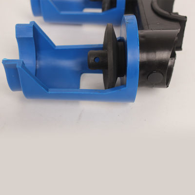 Jetter cup internal fitting